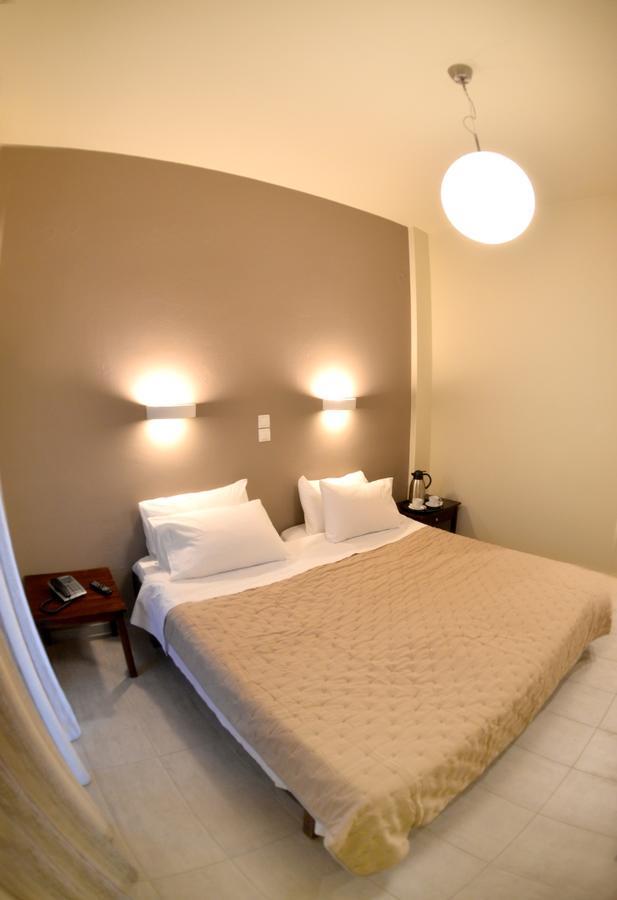 Galaxy Hotell Loutra Ipatis Exteriör bild