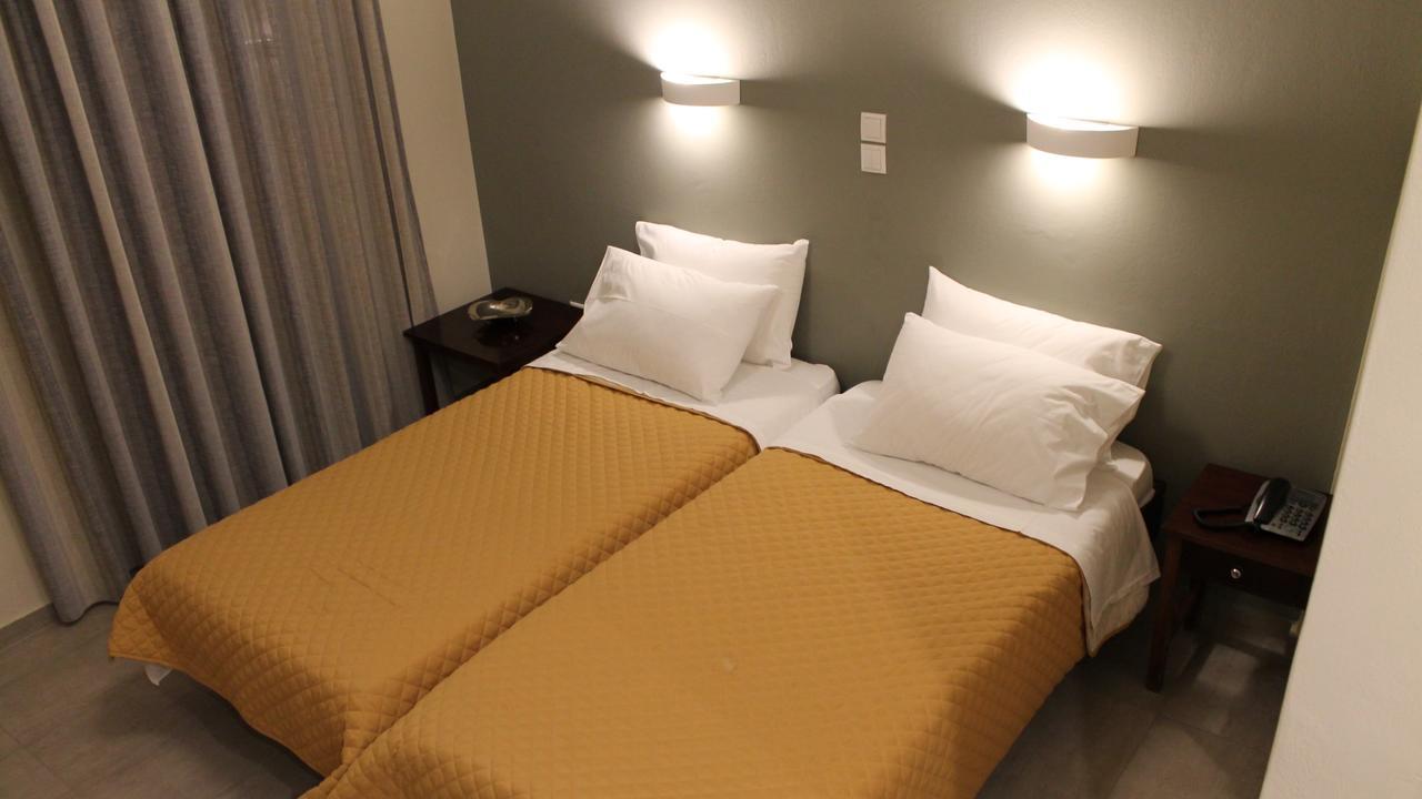 Galaxy Hotell Loutra Ipatis Exteriör bild