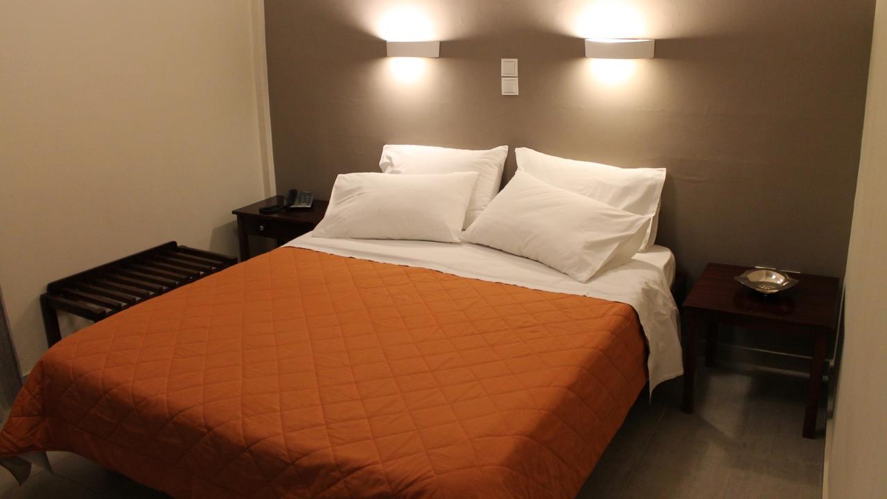 Galaxy Hotell Loutra Ipatis Exteriör bild